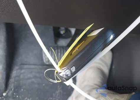 2025 Chevrolet Trax Fwd 2Rs from USA, damaged, VIN KL77LJEPXSC342460